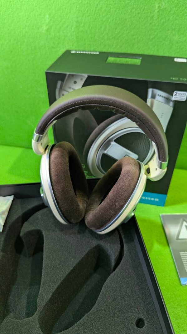 Sennheiser HD 599 Auriculares HiFi Blanco/Marrón - Imagen 8
