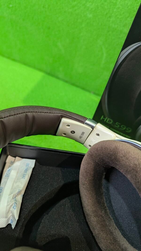 Sennheiser HD 599 Auriculares HiFi Blanco/Marrón - Imagen 5