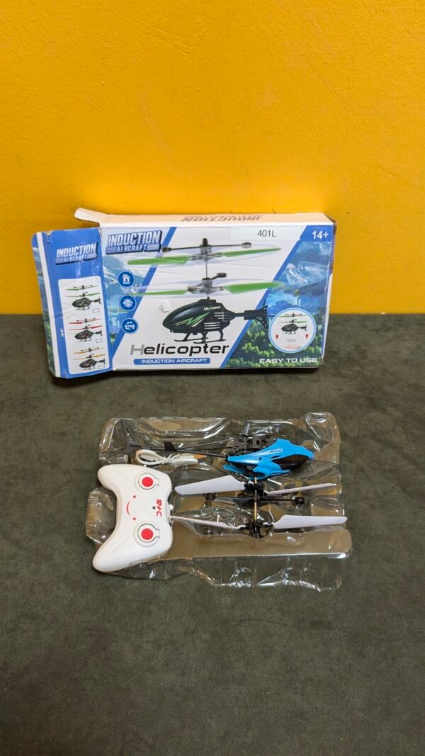 Mini helicóptero de inducción RC con luz de retención de altitud - Imagen 2