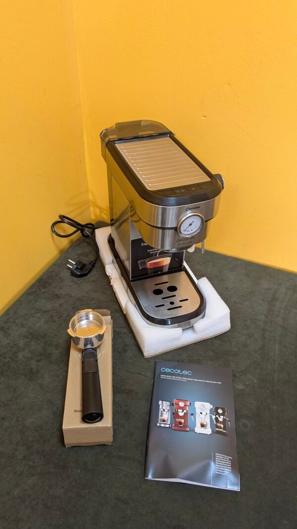 Cecotec Cafetera para Espressos y Cappuccino Cafelizzia 790 Steel Pro - Imagen 2