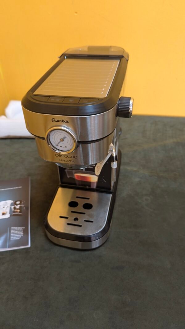 Cecotec Cafetera para Espressos y Cappuccino Cafelizzia 790 Steel Pro - Imagen 5
