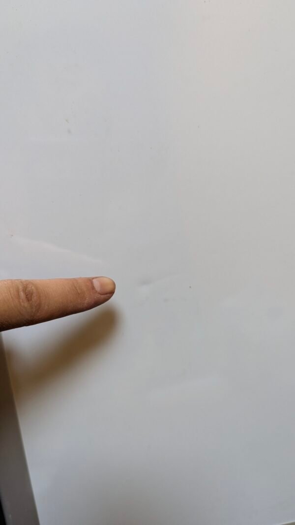 Pizarra blanca magnética con bandeja para rotuladores 60 x 90 cm - Imagen 7